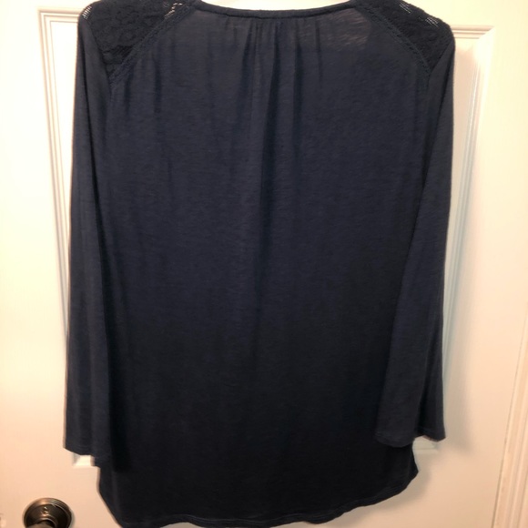Navy Lucky Brand Top - Picture 4 of 4